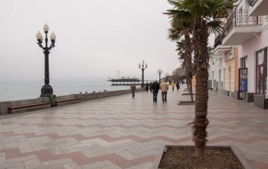 Yalta setin bulutlu bir günde