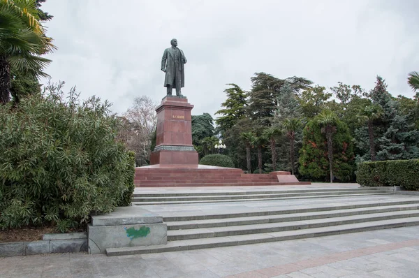 Monumento de Lênin em Yalta — Fotografia de Stock