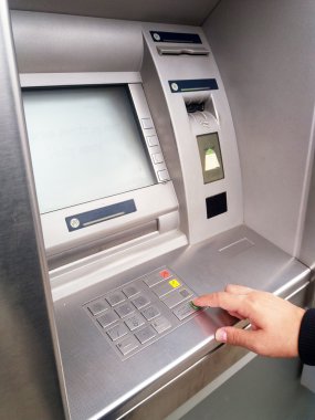Basın Atm Epp klavye. Atm kullanarak erkek eli