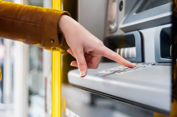 El ATM PIN girme. — Stok fotoğraf