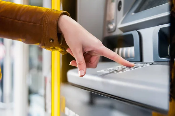  el ATM PIN girme. 