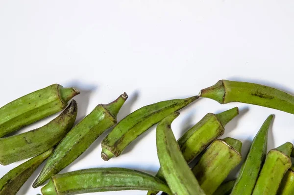 Okra joven fresca —  Fotos de Stock