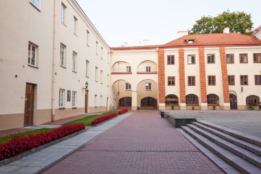 Vilnius Üniversitesi Sarbievijaus bahçesinde görünümünü
