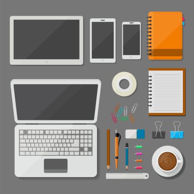 Ana sayfa görünümü dizüstü bilgisayar, tablet, smartphone ve çalışma alanı office ile ben