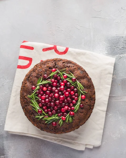 Pudding Traditionnel Anglais Noël Gâteau Aux Fruits Avec Romarin Canneberges — Photo