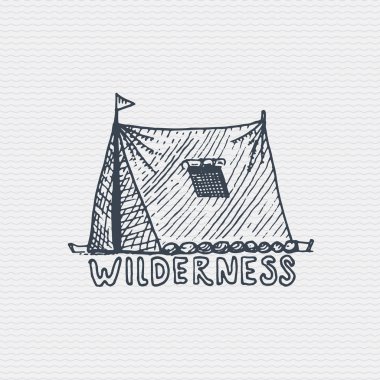 Vintage eski logo veya rozeti, etiket oyulmuş ve eski elle çizilmiş stili ile kamp çadırı