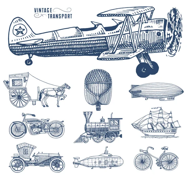 Υποβρύχιο, σκάφος και αυτοκίνητο, μοτοσυκλέτα, άμαξα με άλογα. αερόπλοιο ή diredible, αερόστατο, αεροπλάνα corncob, ατμομηχανή. χαραγμένο χέρι σε παλιό στυλ σκίτσο, vintage μεταφορά επιβατών. — Διανυσματικό Αρχείο