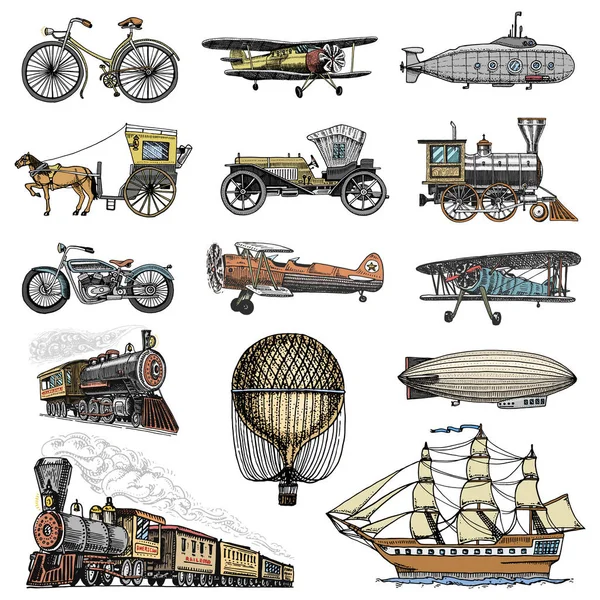 Submarino, barco y coche, moto, carro tirado por caballos. dirigible o dirigible, globo, mazorca de maíz de aviones, locomotora. mano grabada dibujada en estilo de boceto antiguo, transporte de pasajeros vintage. — Archivo Imágenes Vectoriales