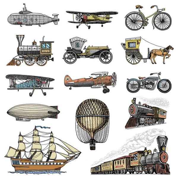 Submarine, boat and car, motorbike, Horse-drawn carriage. airship or dirigible, air balloon, airplanes corncob, locomotive. engraved hand drawn in old sketch style, vintage passengers transport. — Stock Vector