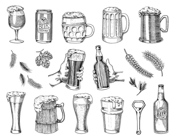 啤酒杯、杯子或一瓶奥托伯斯特酒。用油墨手工雕刻，用古老的素描和老式的网络风格，邀请人们参加派对或酒吧的菜单。白色背景下隔离的设计元素. — 图库矢量图片