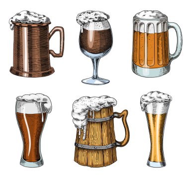 Bira bardağı, bardak ya da bir şişe Oktoberfest. Eski bir skeç ve web için klasik tarzda çizilmiş mürekkep el yazısı, parti ya da bar menüsüne davetiye. tasarım ögesi beyaz arkaplanda izole edildi.