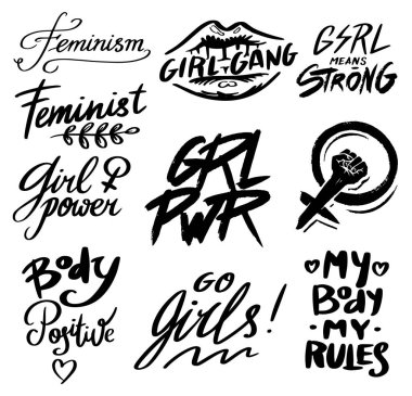 Feminizm sloganı. Motivasyon alıntıları ayarlandı. Kız gücü. Kadın hakları için. Tişört, pankart, etiket, poster ve internet için harf cümlesi. Klasik bir fırçayla kaligrafi yazıldı.