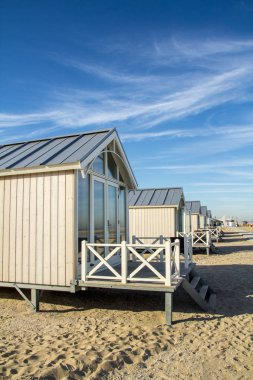 Kijkduin beach, Hollanda - 25 Ağustos 2016: tatil plaj kulübe