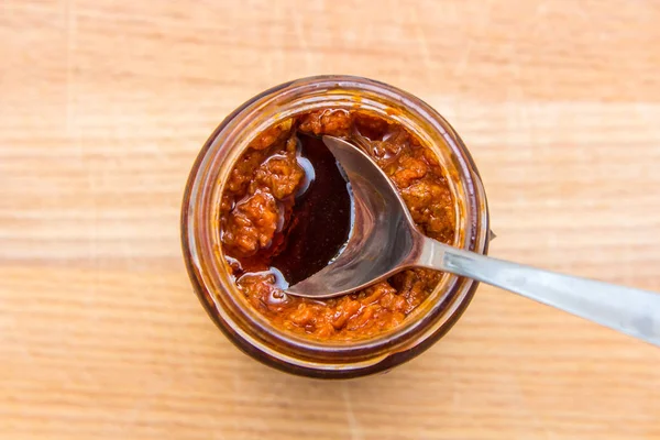 Fresh red pesto ready for the table — Stock Photo, Image