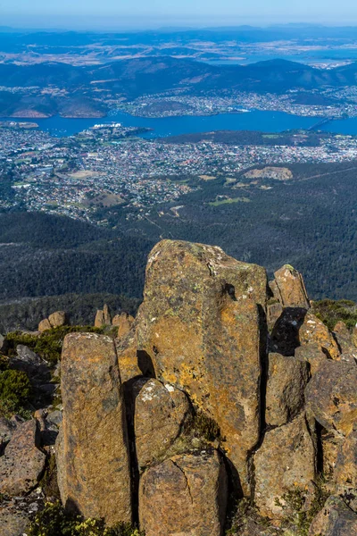 La impresionante cumbre del Monte Wellington con vistas a Hobart y la costa sur —  Fotos de Stock