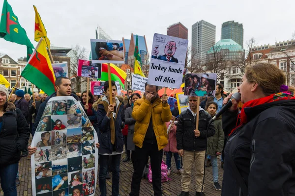 Haag Nizozemsko Března 2018 Kurdské Protestní Shromáždění Mimo Nizozemský Parlament — Stock fotografie