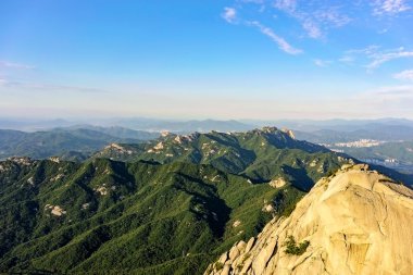 Bukhansan dağın görünümünden