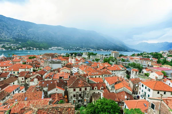 Vista da cidade velha de Kotor — Fotografia de Stock