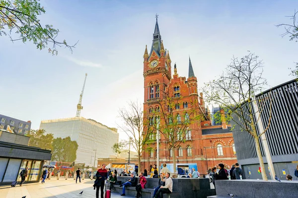 Blick auf Könige überqueren st pancras station — Stockfoto