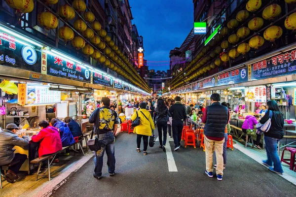 Bu Keelung gece Pazar olduğunu