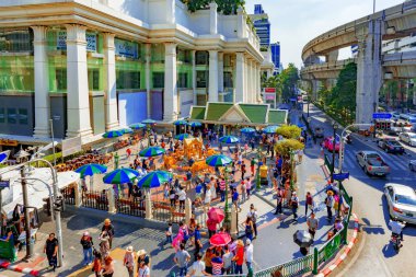 Erawan tapınak Bangkok