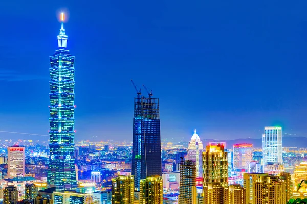 Vista noturna de Taipei 101 — Fotografia de Stock