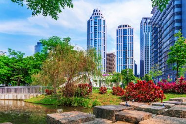 Taipei bir parkta işyeri binasından görünümünü