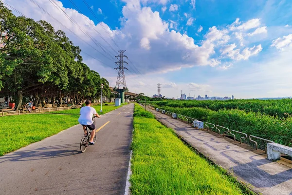 Piste cyclable Riverside Park — Photo