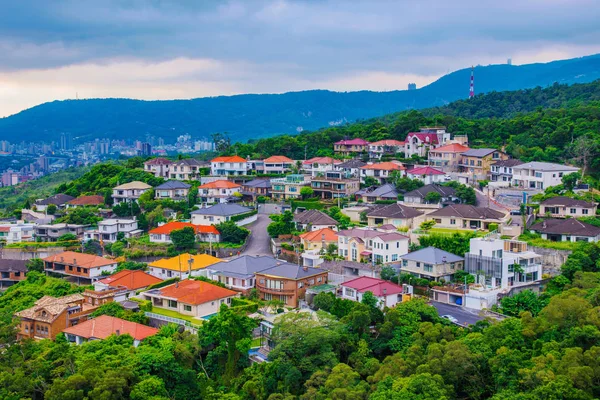台北市一个山村的景色 — 图库照片