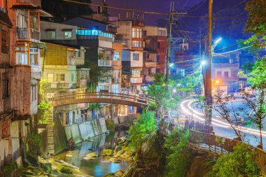 Shiding eski Caddesi'nin gece görünümü