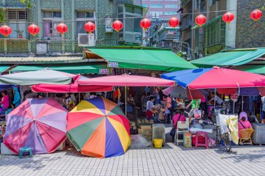 Shuanglian sabah Pazar