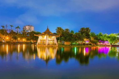 Taichung park geceleri