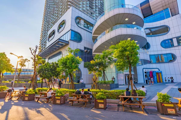 Centro comercial Syntrend em Taipei — Fotografia de Stock