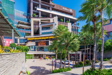 Merkez Festival alışveriş merkezi