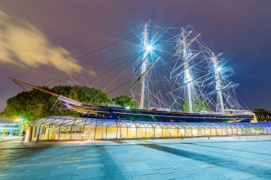 Cutty Sark gece görünümü