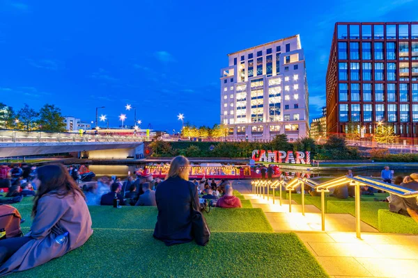 Granary Square vue de nuit — Photo