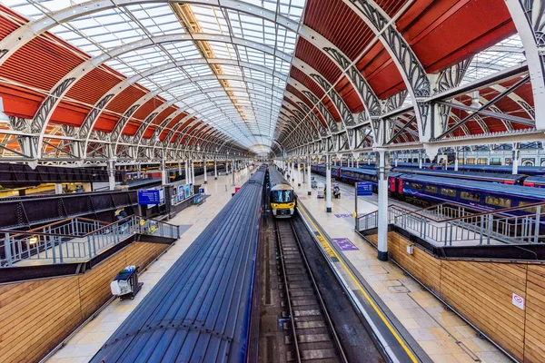Paddington Station Innenraum — Stockfoto