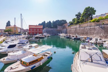 Zadar Hırvatistan limanda