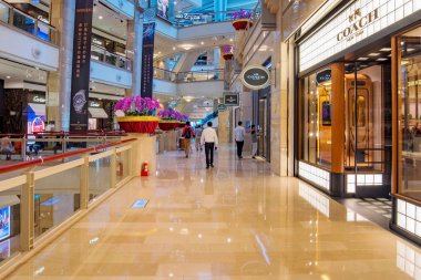 Taipei 101 alışveriş merkezi