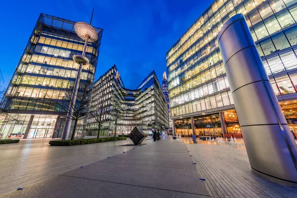 Immeubles de bureaux dans le centre de Londres — Photo