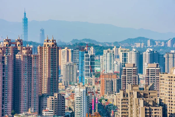 Taipei city view high rise épületek — Stock Fotó