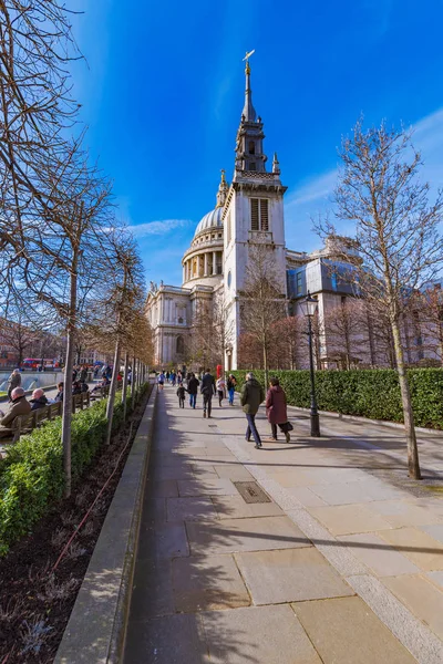 Blick auf die St. Pauls Kathedrale — Stockfoto