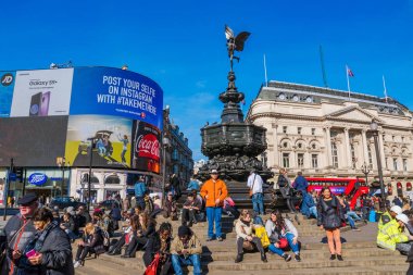Piccadilly Circus turist