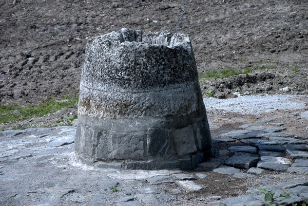 Goed met water — Stockfoto