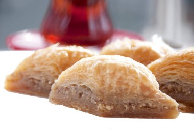 Lezzetli Türk tatlı: Ceviz Baklava 