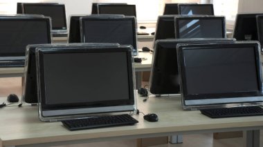 Öğrenci için bilgisayar Laboratuvarı