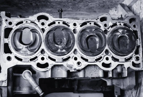 zarar görmüş ve demonte motoru