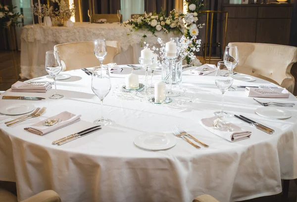 Table set on a fine restaurant — Stok fotoğraf