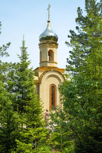 Beautiful chapel in the forest — Stock Photo, Image