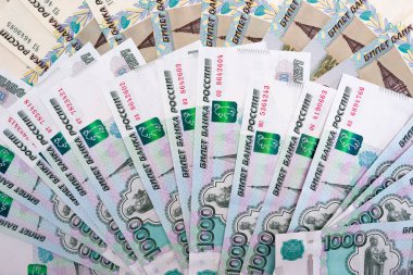 Rus banknotlar bulunan fan 